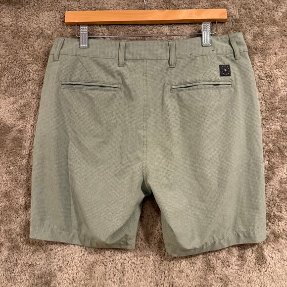 LinkSoul Boardwalker AC Short Breathable Golf Shorts Stretch 30 Perforated - Picture 2 of 12